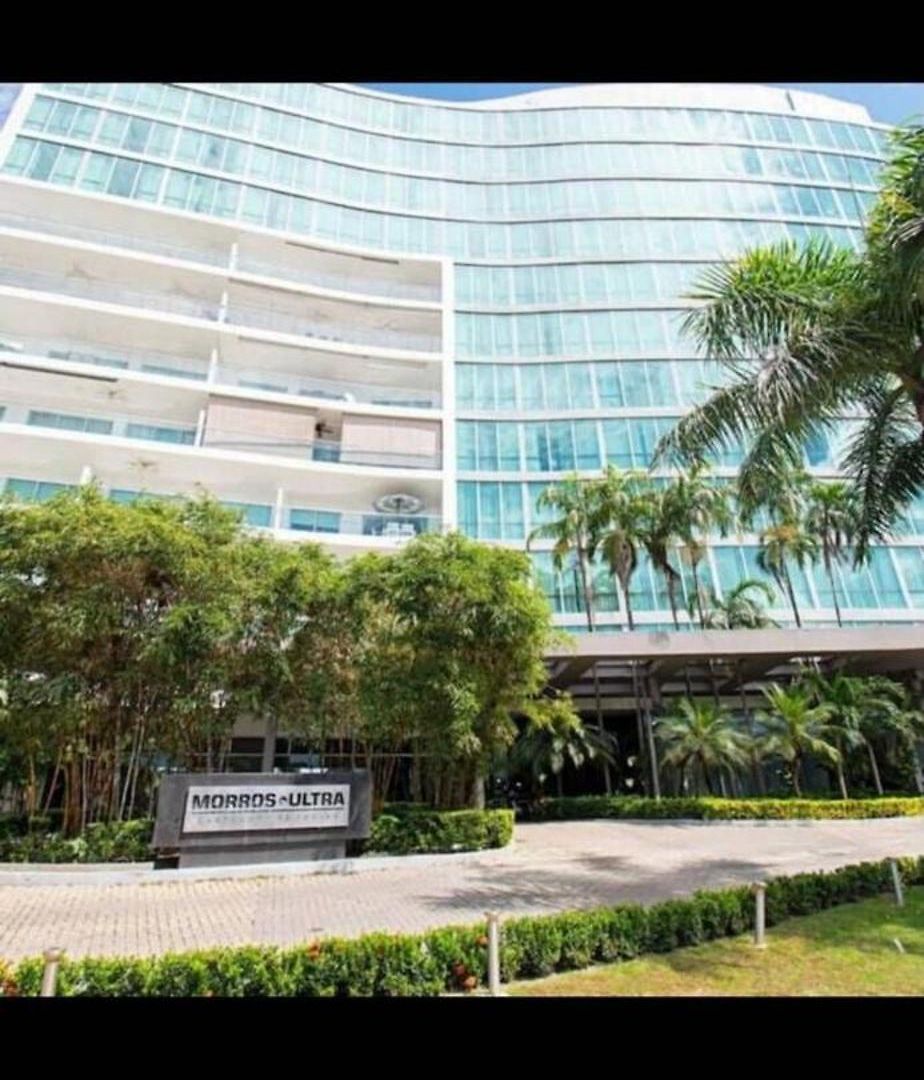En Edificio Con Acceso Directo A La Playa Cartagena